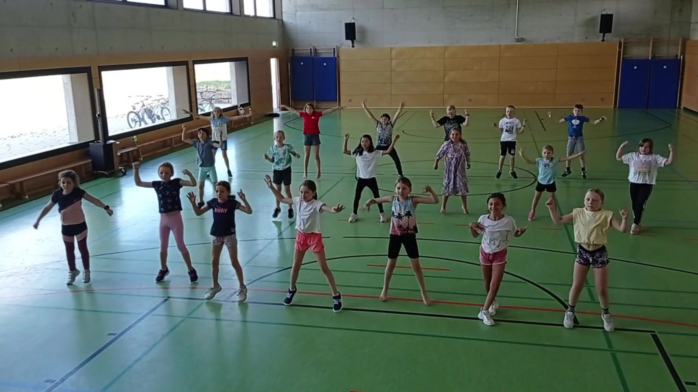 Dancing Kids 2023